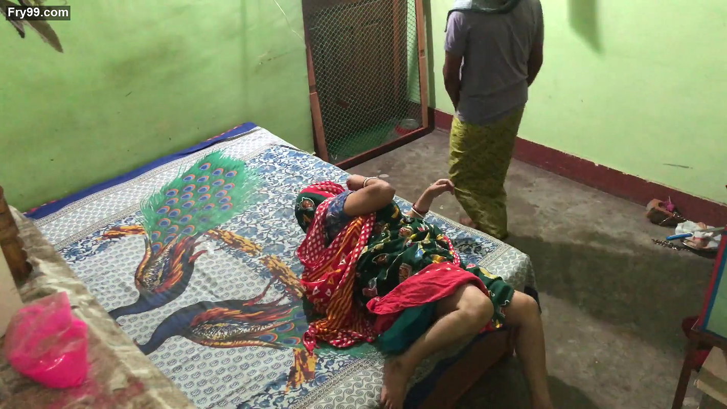 Sahu bhabhi ko Pados ke dewar ne jor jor se pela