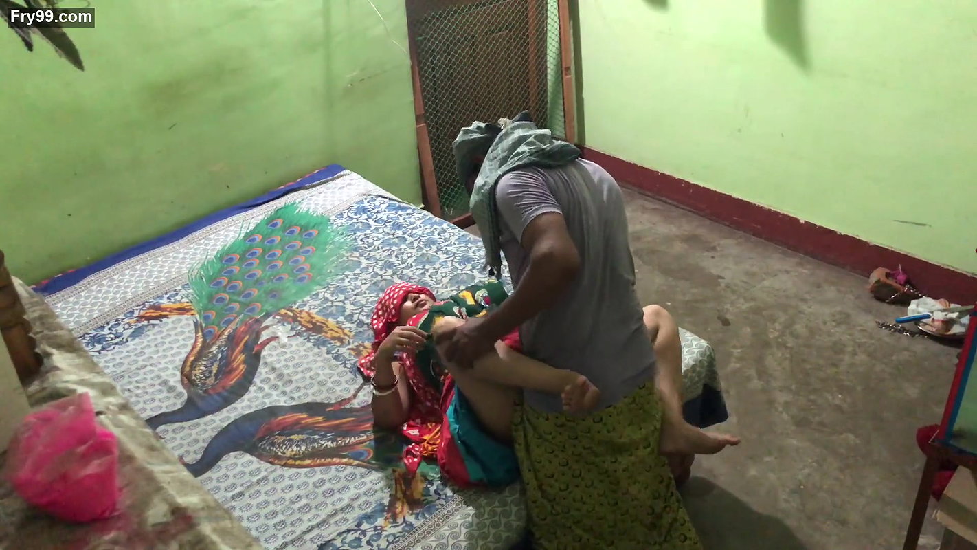 Sahu bhabhi ko Pados ke dewar ne jor jor se pela