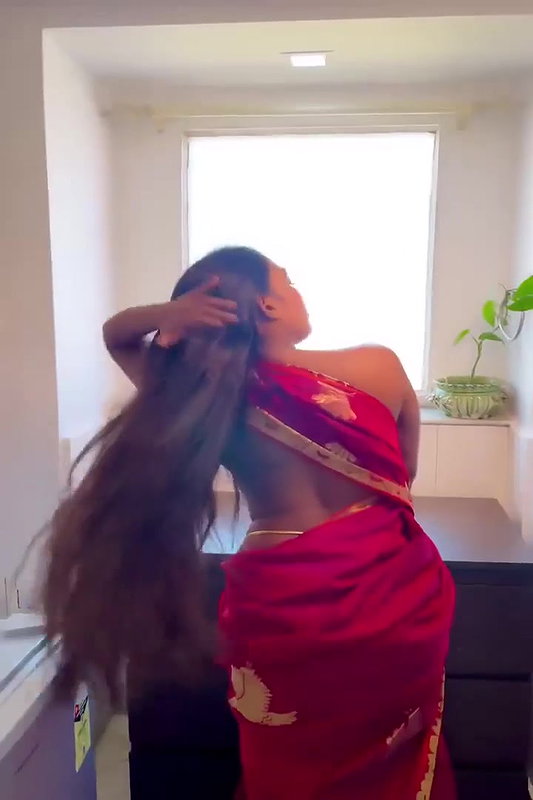 Desi sexy inta model sare photoshot