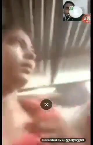 Village Bhabi showing