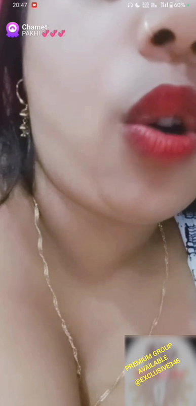 Pakhi chamet