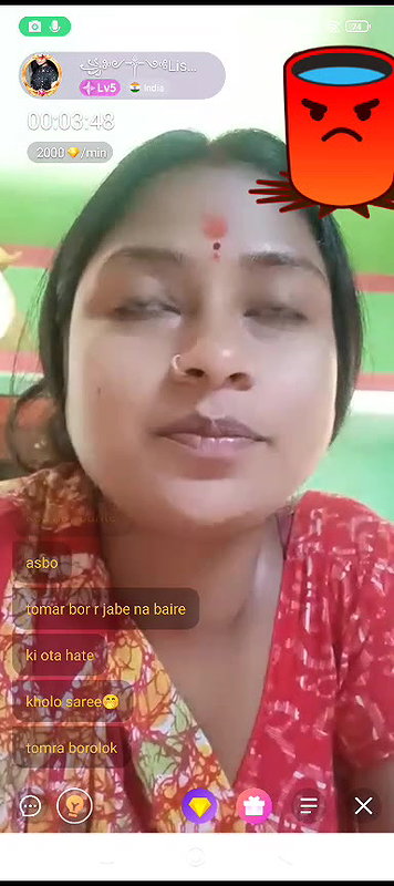 random chamet  bhabi with saree