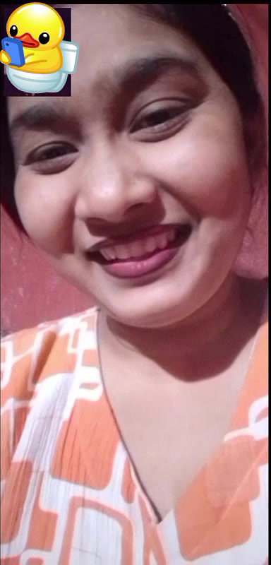 Really cute cam girl non nude