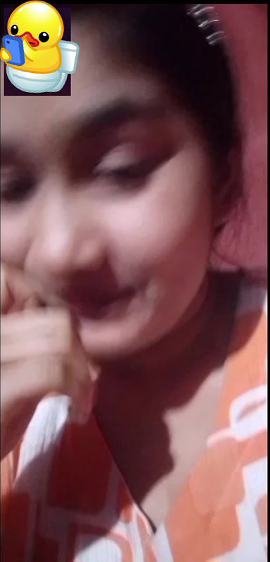 Really cute cam girl non nude