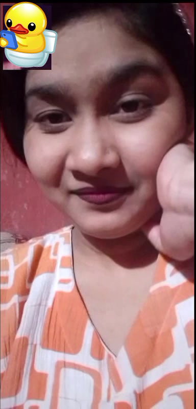 Really cute cam girl non nude