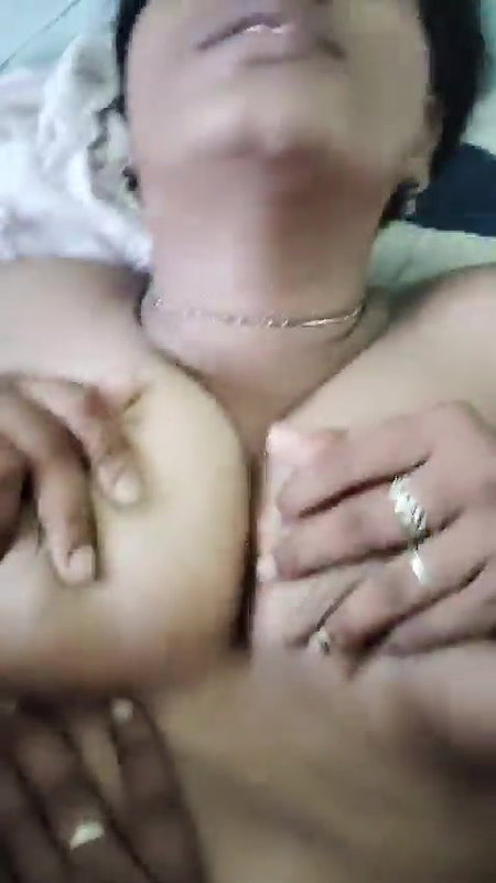 Horny chubby bhabhi fucking in full mood
