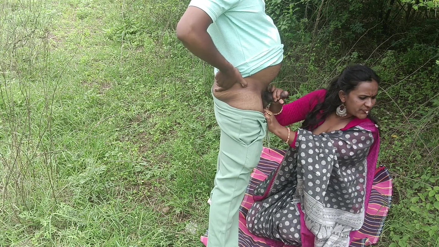 Cum on ass of desi indian Marathi kavita, doggy style fuck in jungle, saree fuck in outdoor