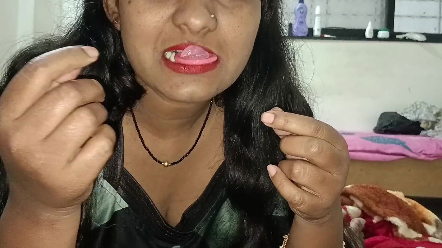 Wearing condom by using mouth and Fuck with Kavita