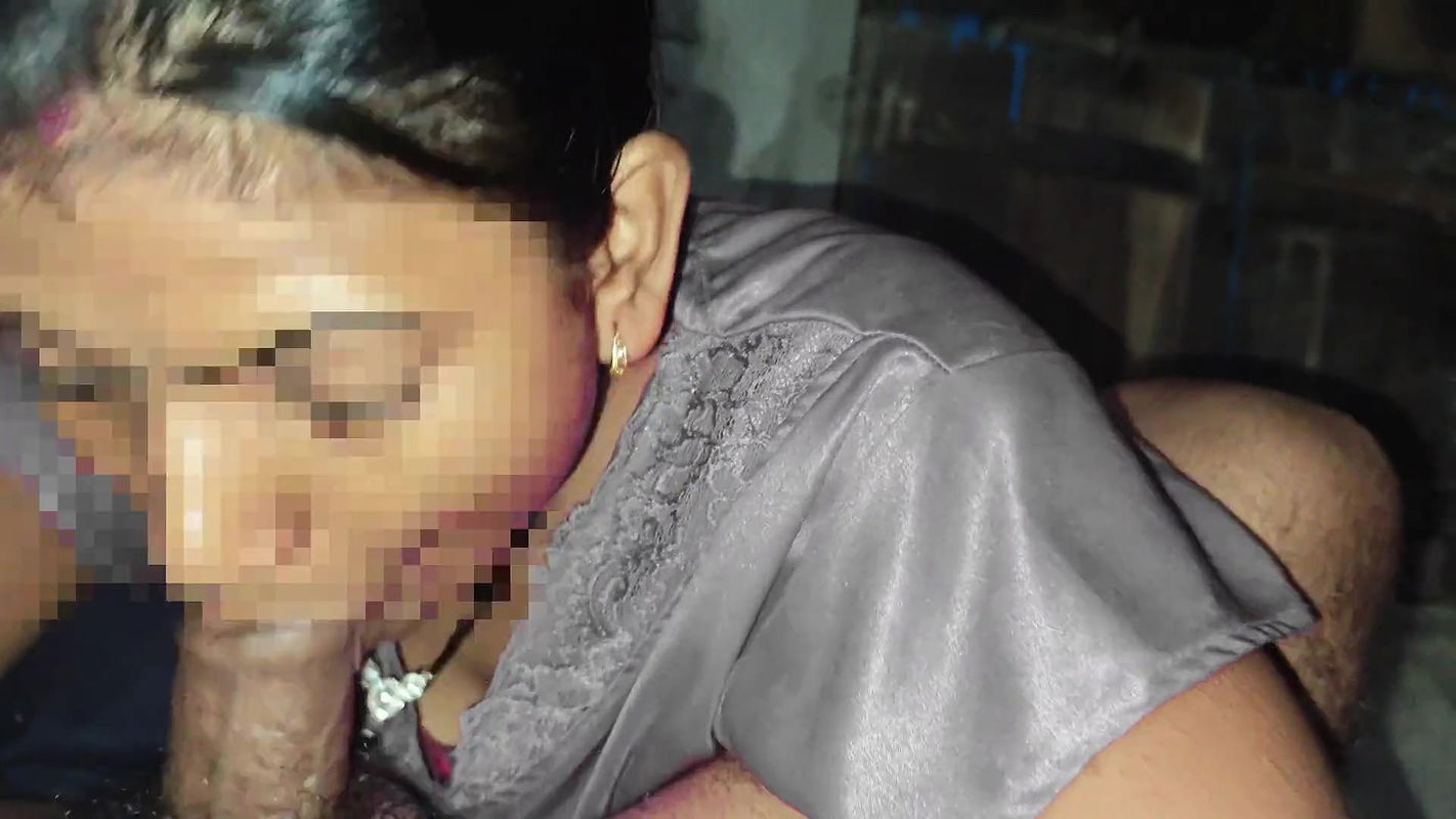 Cum in mouth Desi village bhabhi hot masterbuting and cum in mouth