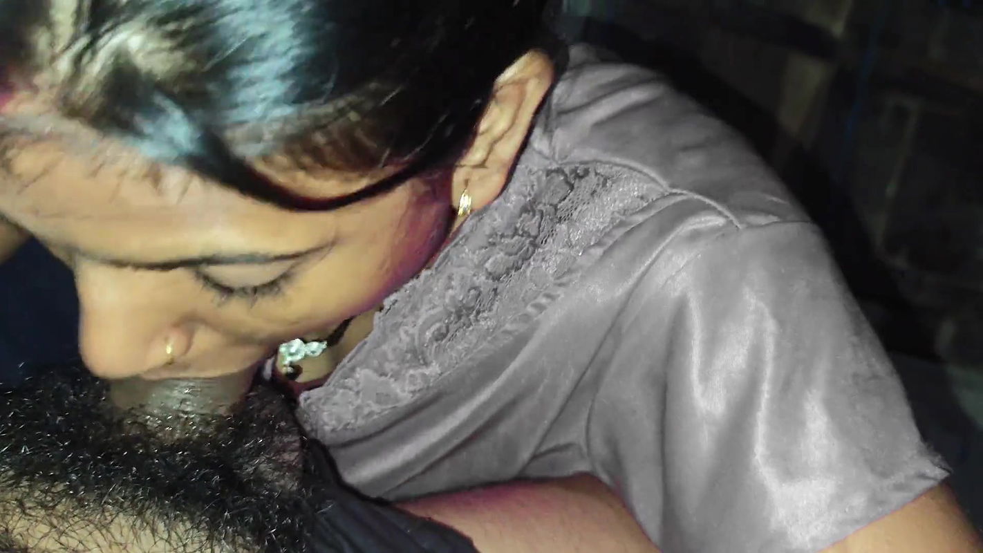 Cum in mouth Desi village bhabhi hot masterbuting and cum in mouth