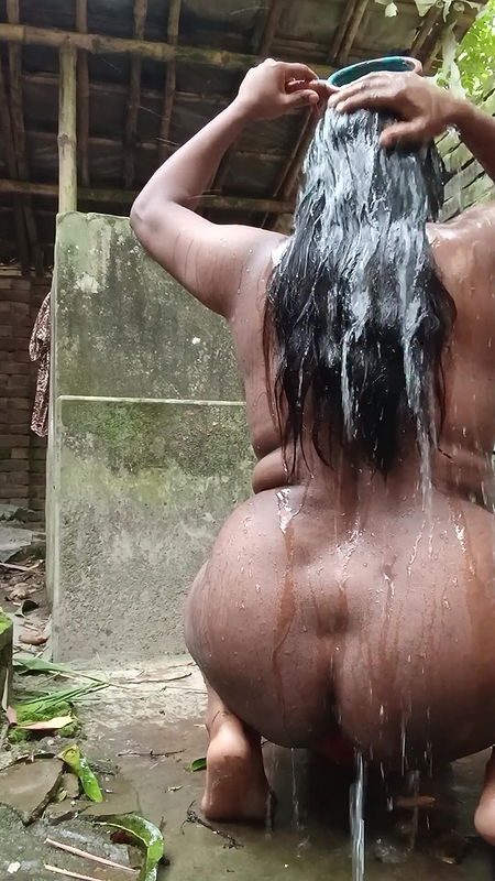 Bengali Village Girl Showering Outdoors Real Scene