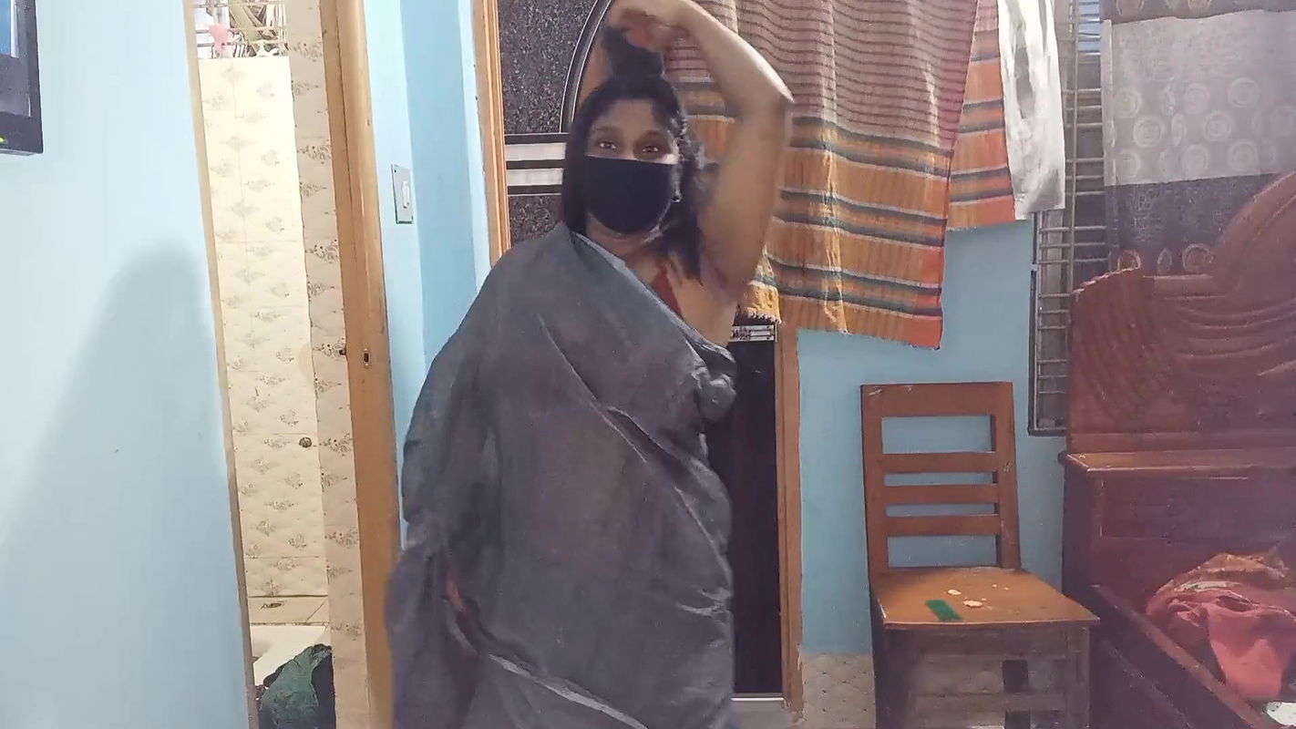 Desi girl sari dance with song