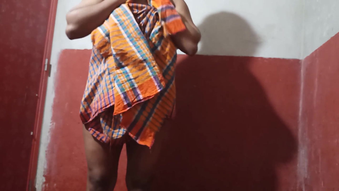 Desi Young girl real shawor