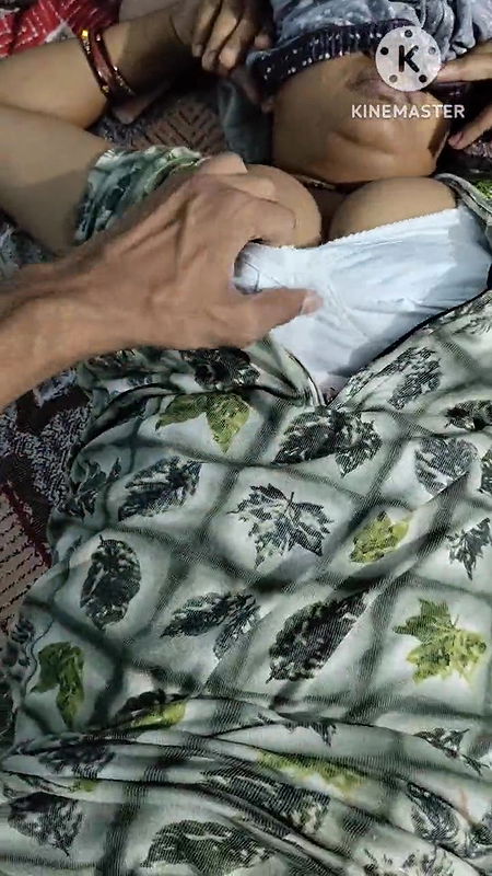 Wife fucked by her boyfriend at home, wife doing sex with her boyfriend, dollydilli