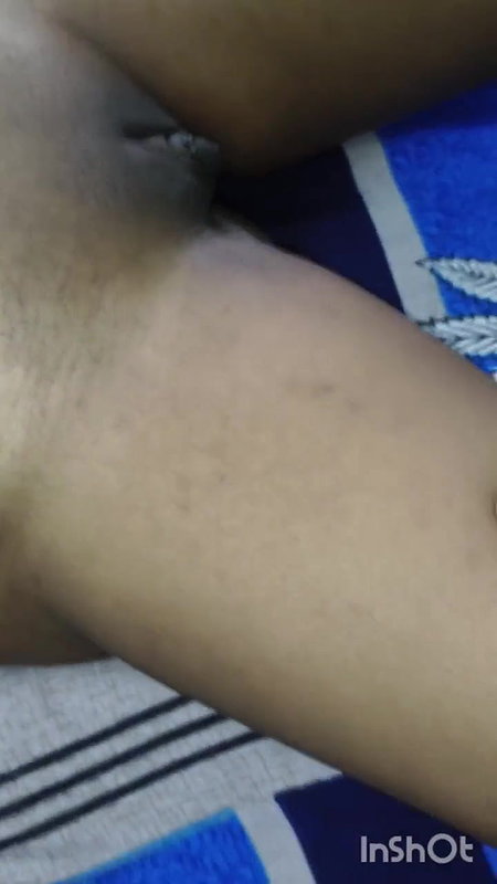My girlfriend tight pussy fuck in oyo rooms she so hot and beautiful fuckrr