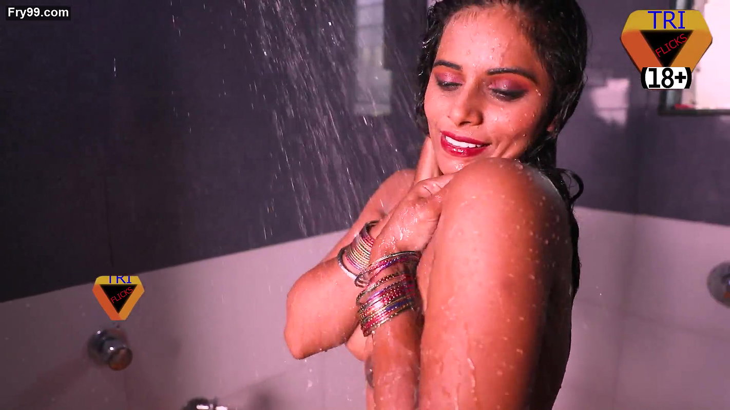 Meri Jaan Tere Pe Quarbaan – Triflicks