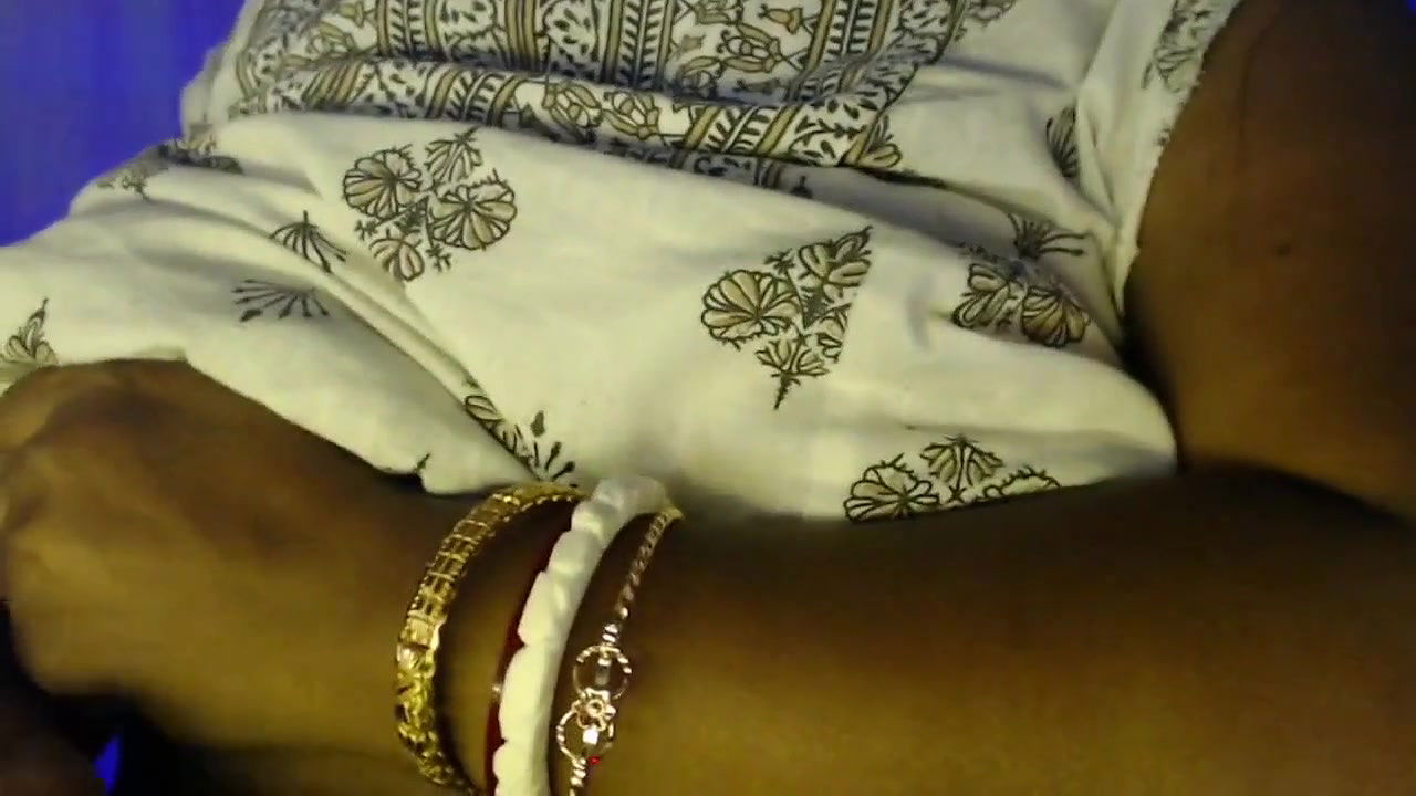 Desi Hot Girl Boobs Nipple Sucking Dildo Pussy Fucking