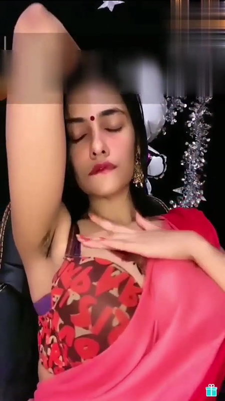Nishala Nishanka Teasing Viewers by Showing Hairy Armpits on Premium Live