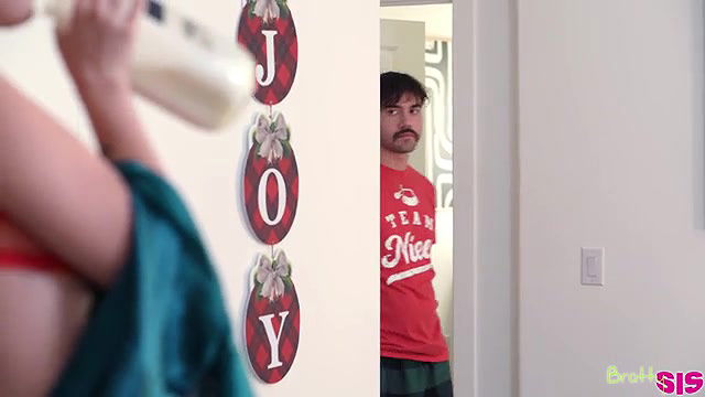 brattysis stepsister wants santas milk long