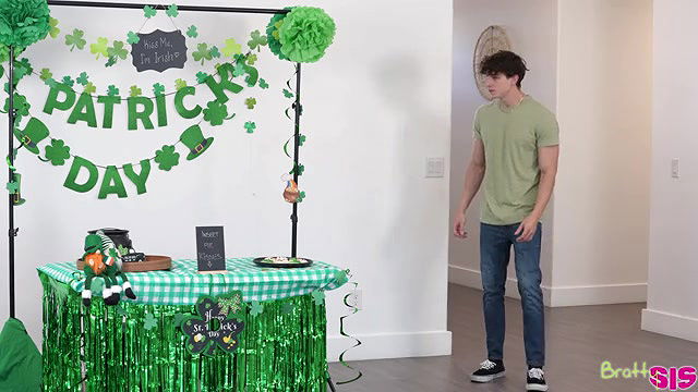 brattysis stepsisters kissing booth long