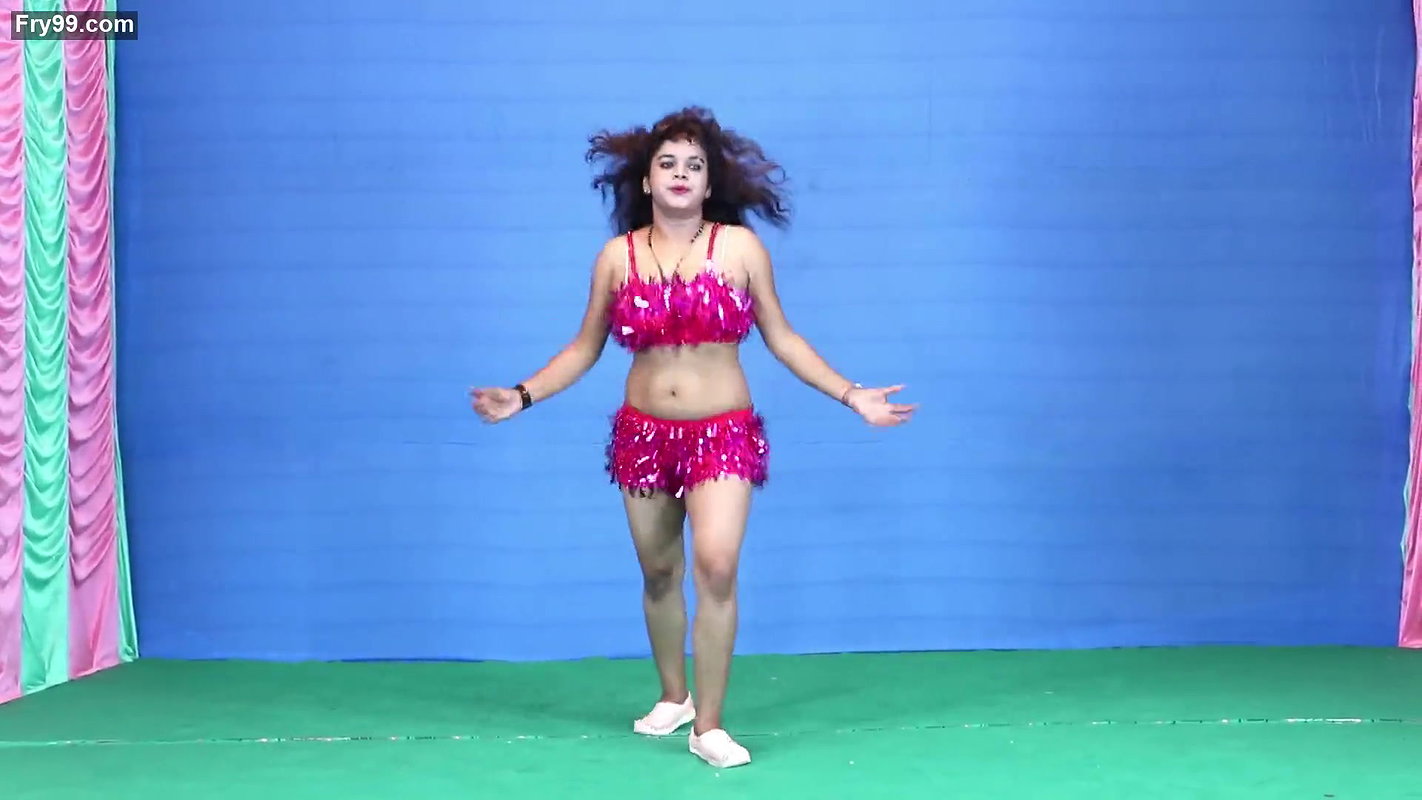 Sexy fgr girl hot dance