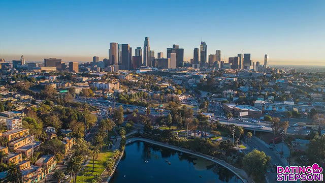 datingmystepson dropping my balls in her moms pocket long