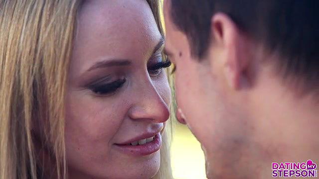 datingmystepson i aced her hole long