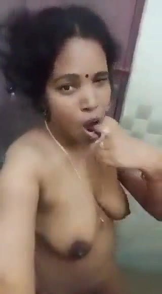 Horny unsatisfied bhabhi in bathroom
