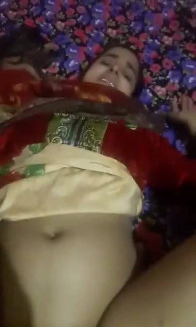 Mature bhabhi fucking in winter