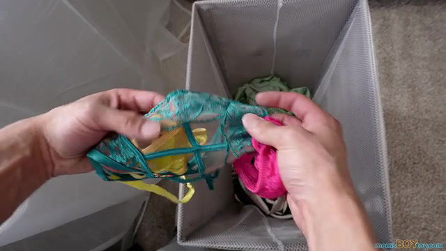 momsboytoy moms panties long