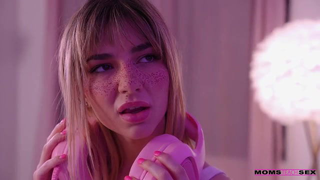 momsteachsex bad stepmom long