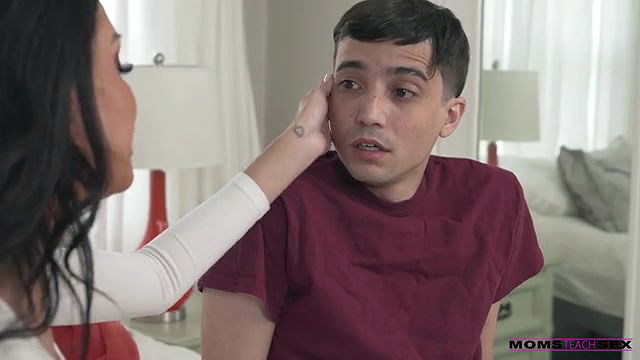 momsteachsex bareback with my stepmom long