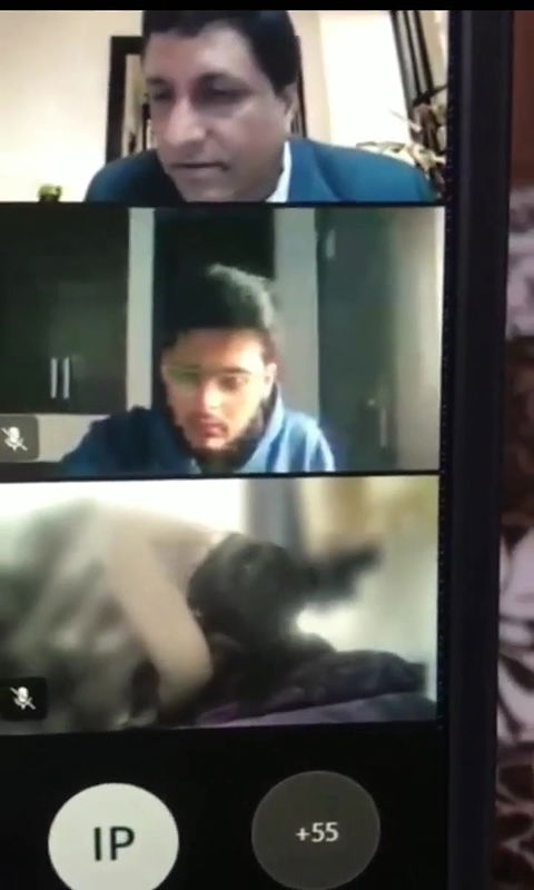 Romance in online classes