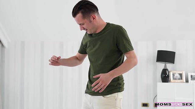 momsteachsex im stepmoms sex toy long