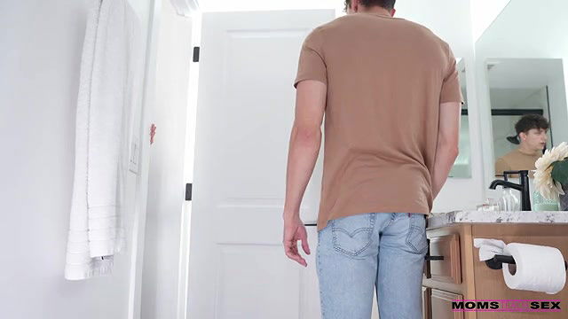 momsteachsex stepmom makes me hard for a dick pic long