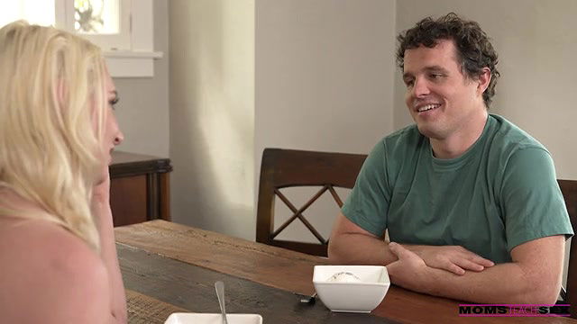 momsteachsex stepmom wants you to watch long