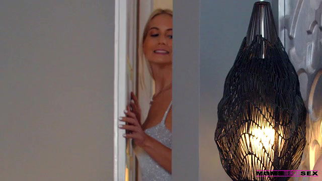 momsteachsex stepsons sticky socks long