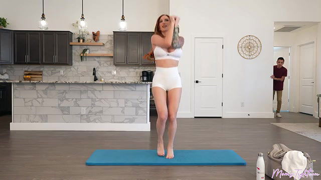 momstight can you hold my tits long