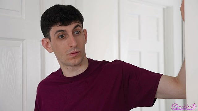 momwantscreampie stepmom gives me the tastiest halloween treat long