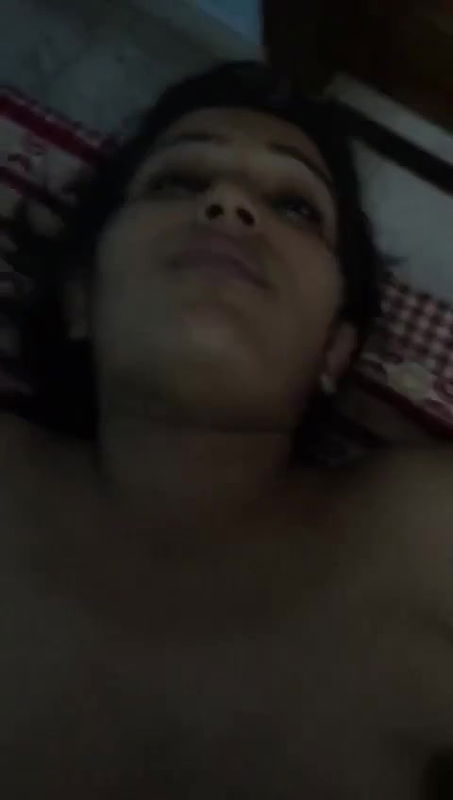 Hot wife Riding Dick