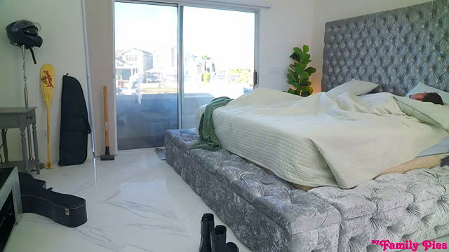 myfamilypies april 2025 flavor of the month cecelia taylor long