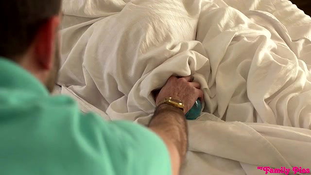 myfamilypies can i find all my step sisters easter eggs long