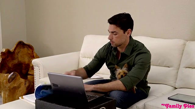 myfamilypies distracting daddy long