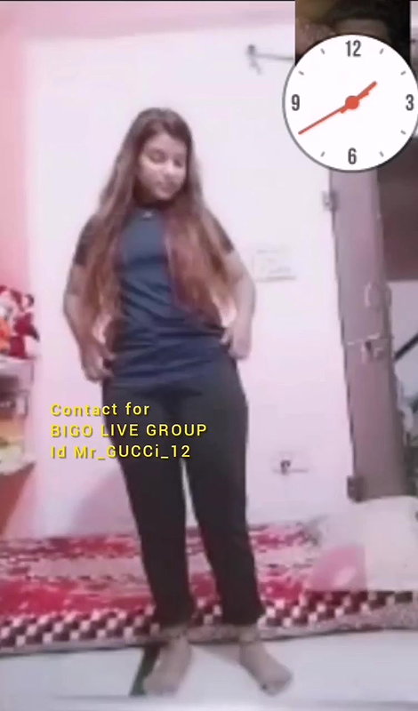 Hot Desi Babe Aliya Bigo 4 Videos