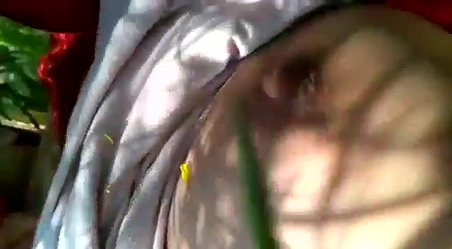 Shaved pink pussy in jungle