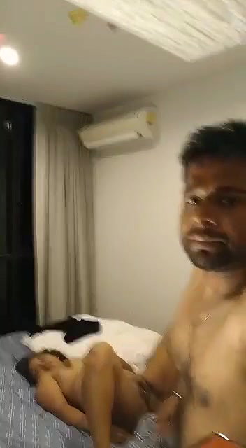 Desi lover hotel fucking