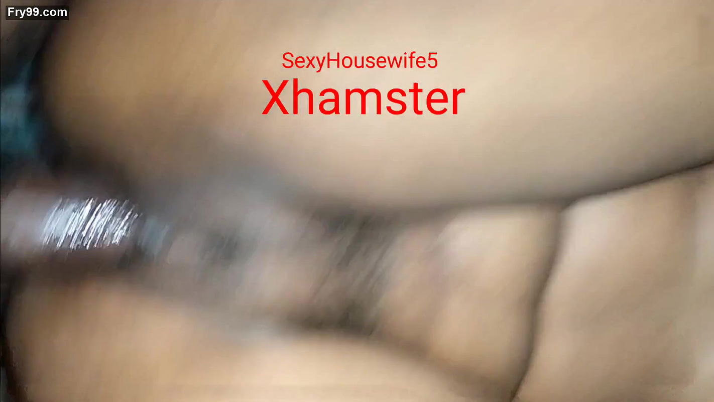 Upar utha kar choda randi ko