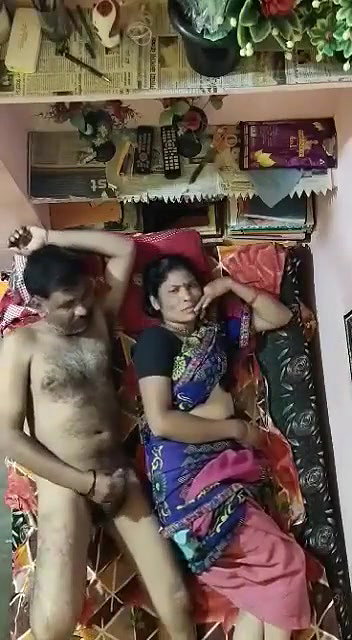 Mature couple fucking mms