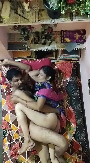 Mature couple fucking mms