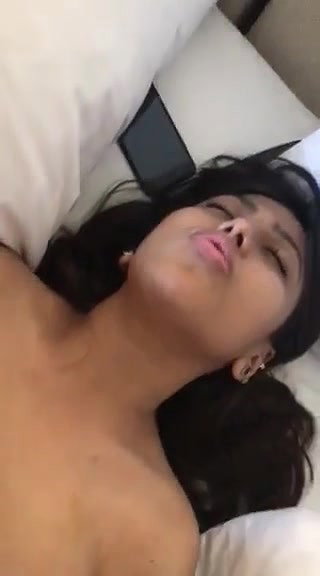Desi Girl Fucking With Moaning And Talk